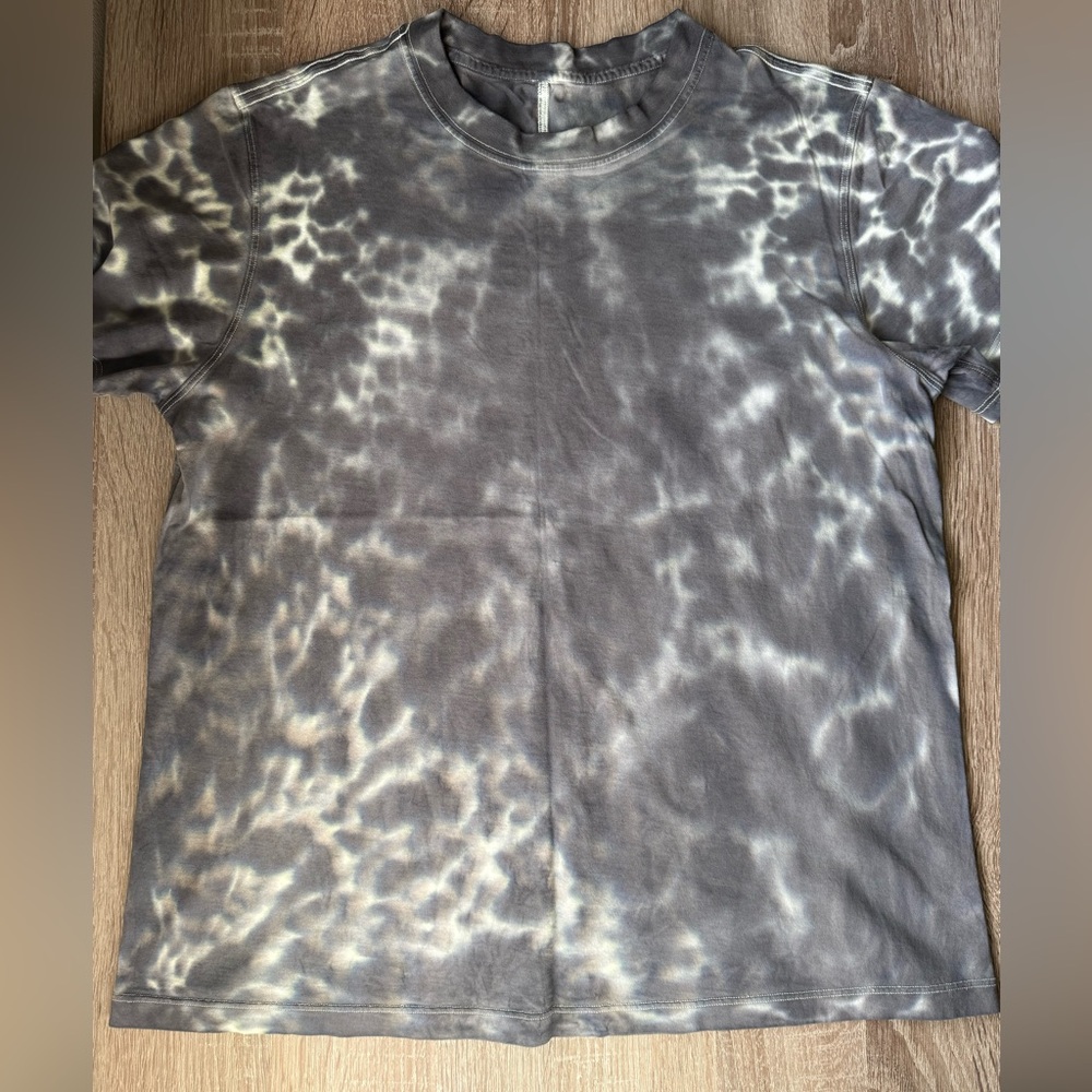 Lululemon Diamond Dye Boyfriend Tee Size 4